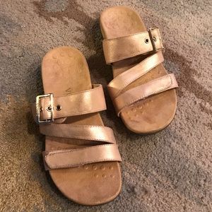 Vionic Rose Gold Skylar Slip on Sandal 8 orthoheel